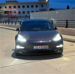 تسلا موديل 3